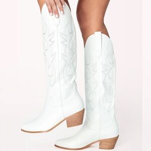 Billini Urson White Cowboy Boots Size 8